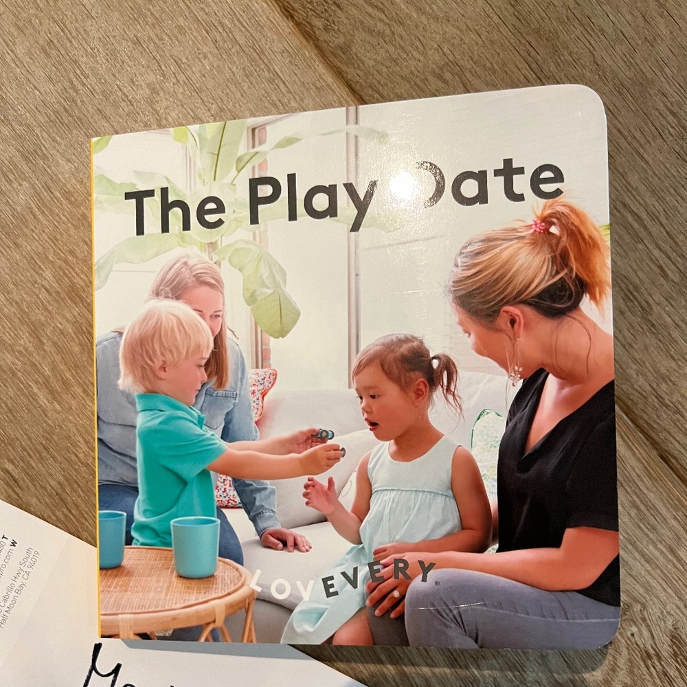 Lovevery the play date like new